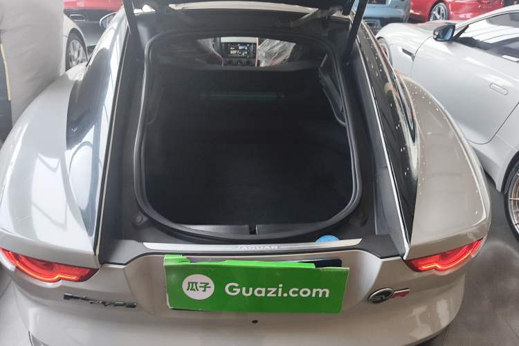 Used Jaguar F-TYPE 2016 3.0 SC Hardtop Version Trunk