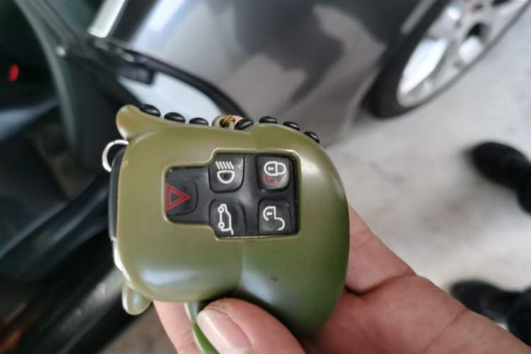 Used Jaguar F-TYPE 2016 3.0 SC Hardtop Version Vehicle Key