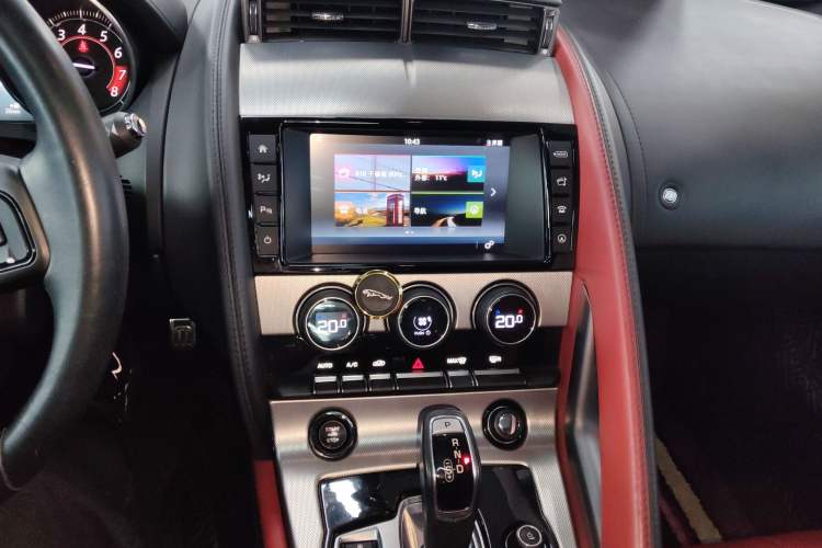 Used Jaguar F-TYPE 2016 3.0 SC Hardtop Version Audio And AC Panel