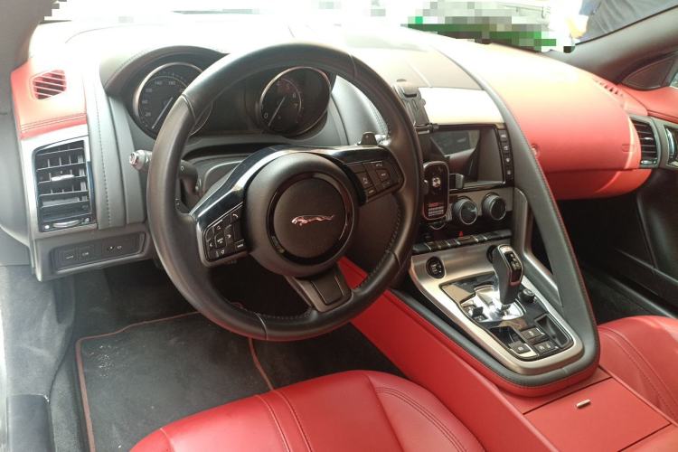 Used Jaguar F-TYPE 2016 3.0 SC Hardtop Version Center Console