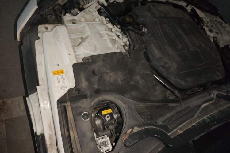 Used Jaguar F-TYPE 2016 3.0 SC Hardtop Version Engine Bay Right