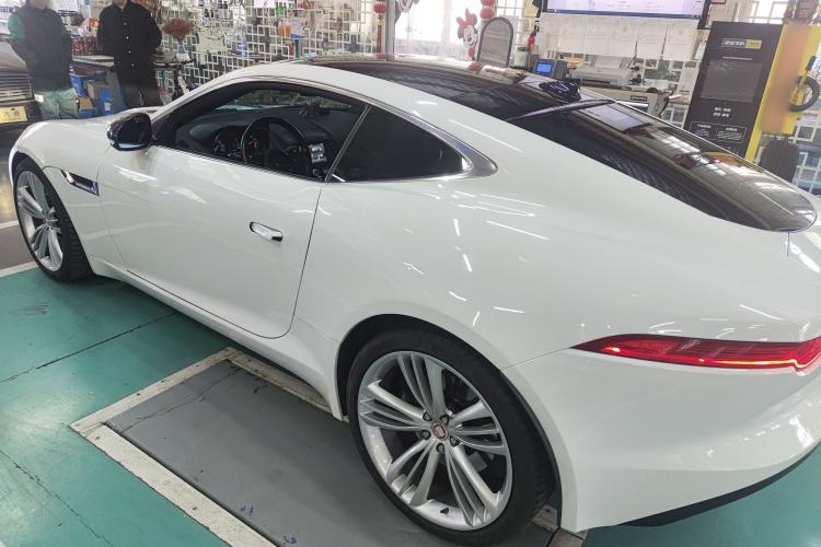 Used Jaguar F-TYPE 2016 3.0 SC S Hardtop Version Exterior 3