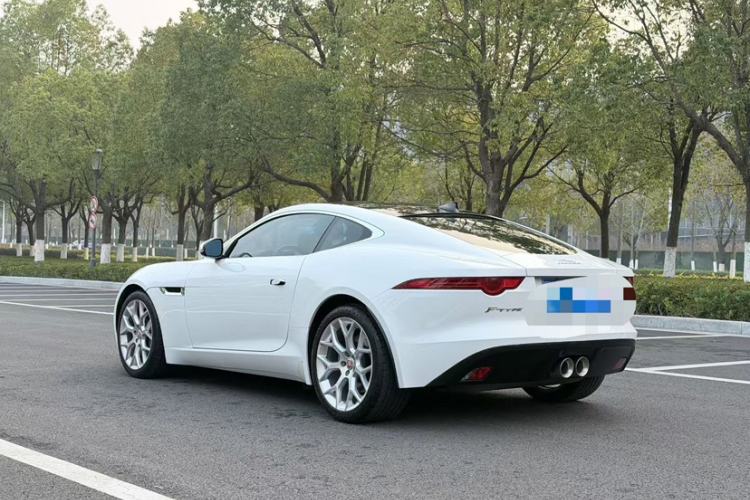 Used Jaguar F-TYPE 2016 3.0 SC Hardtop Version Exterior 4
