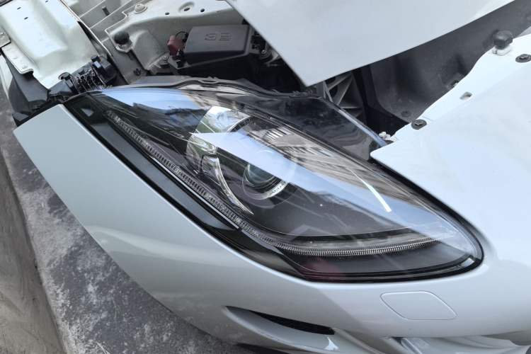 Used Jaguar F-TYPE 2016 3.0 SC Hardtop Version Exterior 6