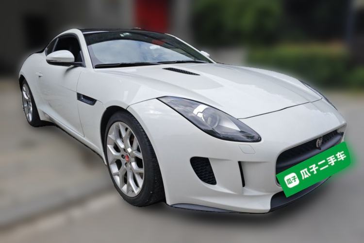Used Jaguar F-TYPE 2016 3.0 SC Hardtop Version Front Right 45 Deg