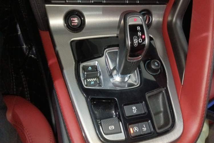 Used Jaguar F-TYPE 2016 3.0 SC Hardtop Version Gear Lever