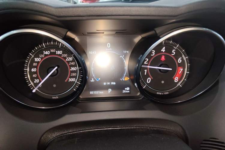 Used Jaguar F-TYPE 2016 3.0 SC Hardtop Version Instrument Cluster