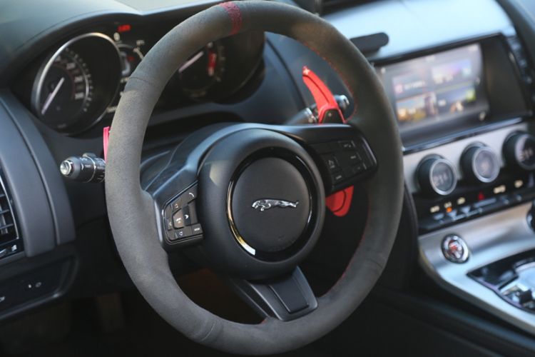Used Jaguar F-TYPE 2016 3.0 SC Hardtop Version Interior 7