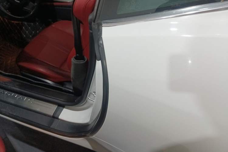 Used Jaguar F-TYPE 2016 3.0 SC Hardtop Version Left Rear Door Interior