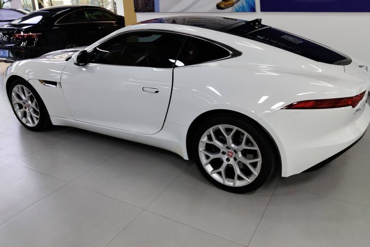 Used Jaguar F-TYPE 2016 3.0 SC Hardtop Version Left Side