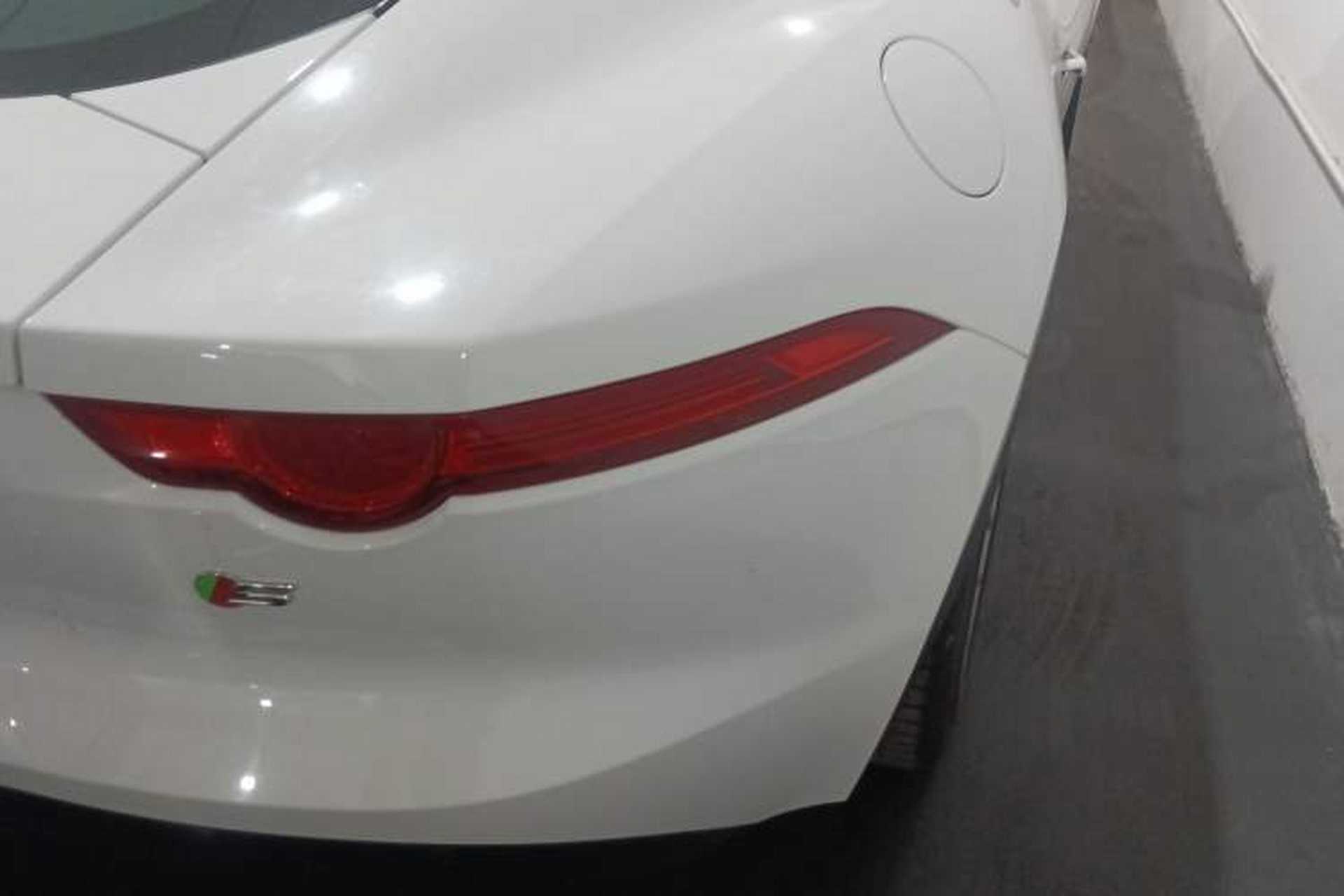 Used Jaguar F-TYPE 2016 3.0 SC Hardtop Version Right Rear Taillight
