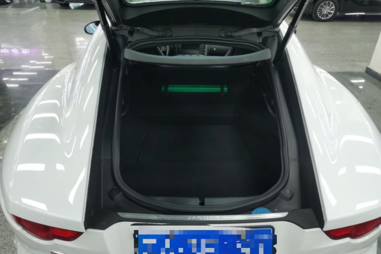 Used Jaguar F-TYPE 2016 3.0 SC Hardtop Version Trunk