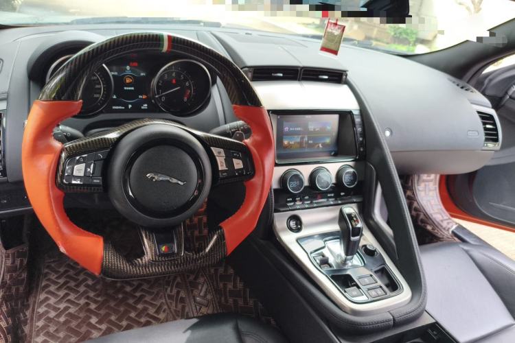Used Jaguar F-TYPE 2016 3.0 SC Hardtop Version Center Console