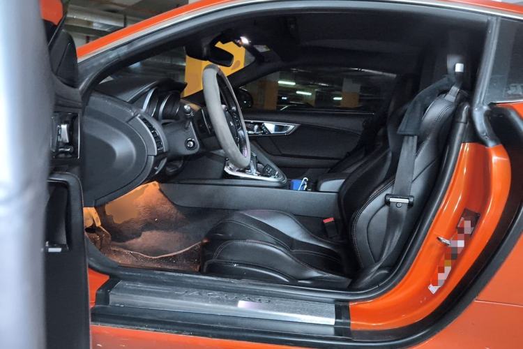 Used Jaguar F-TYPE 2016 3.0 SC Hardtop Version Driver Seat