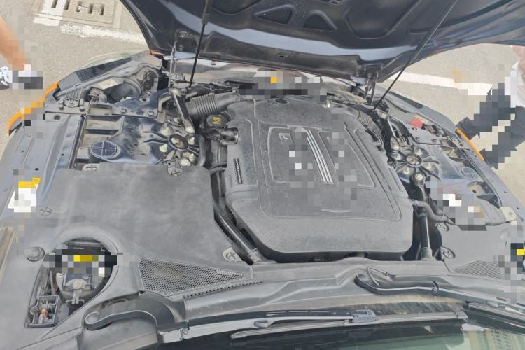 Used Jaguar F-TYPE 2016 3.0 SC Hardtop Version Engine Bay