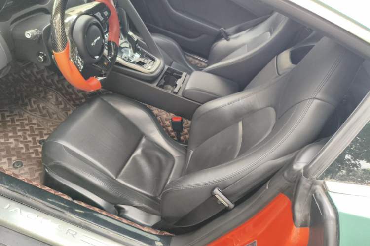 Used Jaguar F-TYPE 2016 3.0 SC Hardtop Version Left Front Seat