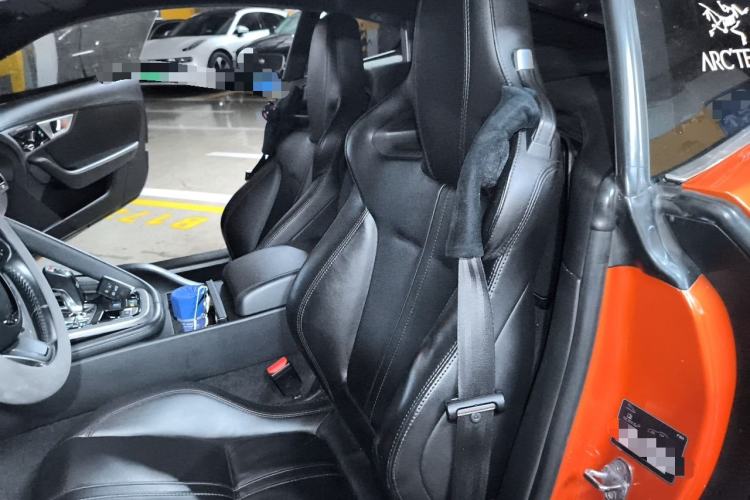 Used Jaguar F-TYPE 2016 3.0 SC Hardtop Version Left Rear Seat