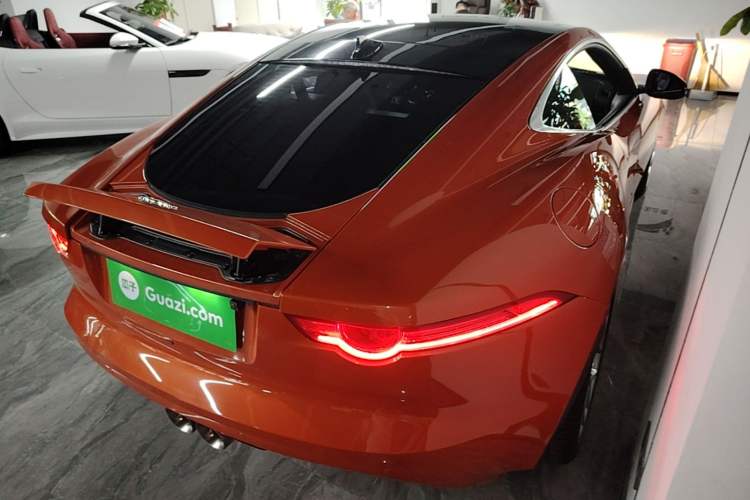 Used Jaguar F-TYPE 2016 3.0 SC Hardtop Version Rear Right 45 Deg