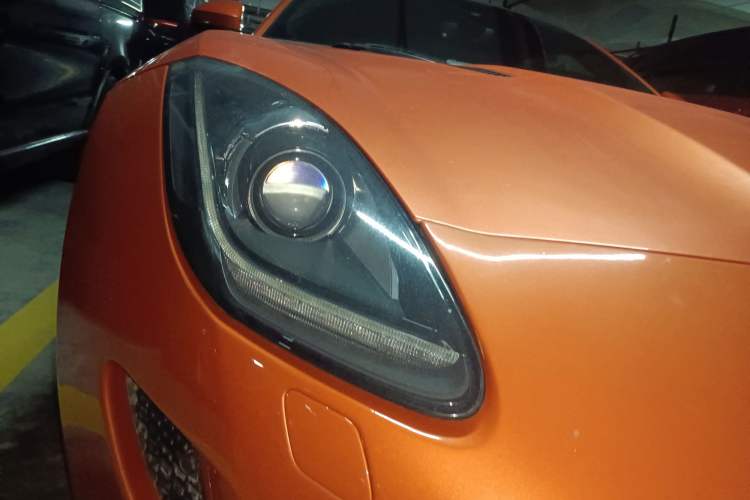 Used Jaguar F-TYPE 2016 3.0 SC Hardtop Version Right Front Headlight