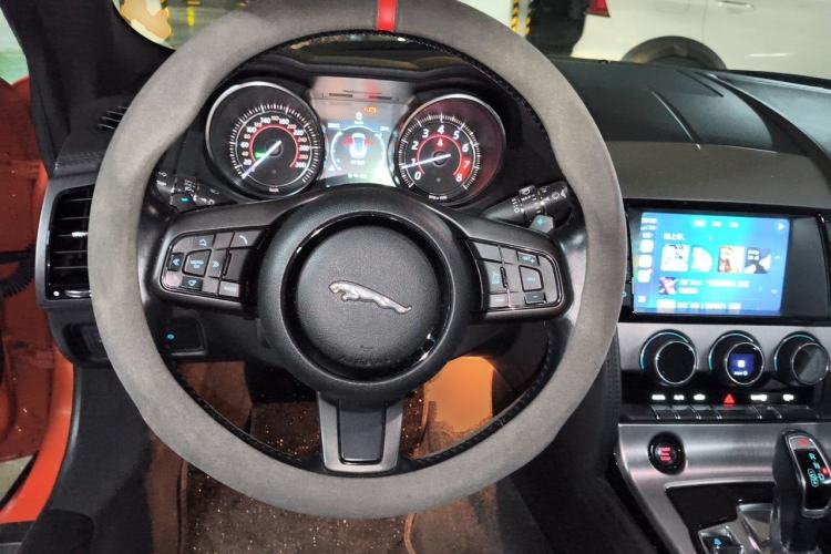 Used Jaguar F-TYPE 2016 3.0 SC Hardtop Version Steering Wheel
