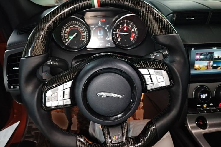 Used Jaguar F-TYPE 2016 3.0 SC Hardtop Version Steering Wheel