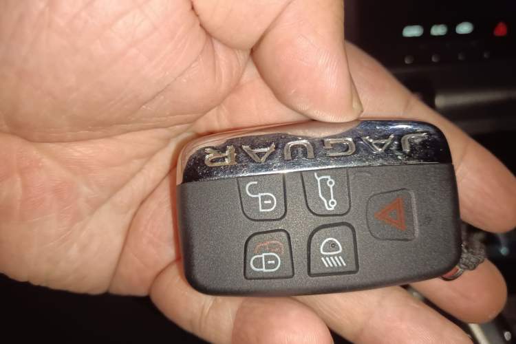Used Jaguar F-TYPE 2016 3.0 SC Hardtop Version Vehicle Key