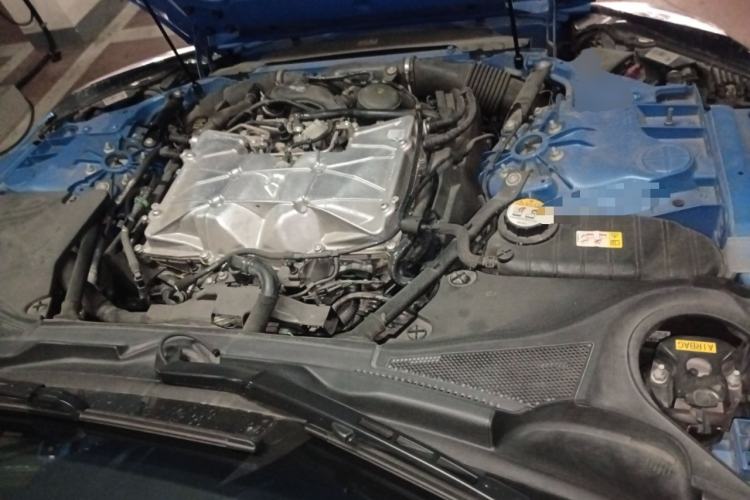 Used Jaguar F-TYPE 2018 3.0 SC Hardtop Version Engine Bay