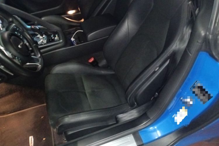 Used Jaguar F-TYPE 2018 3.0 SC Hardtop Version Left Front Seat