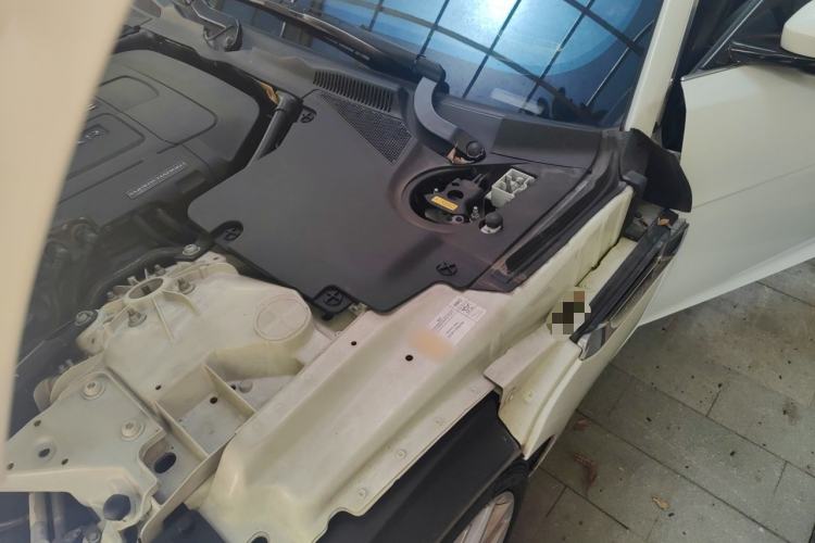 Used Jaguar F-TYPE 2018 3.0 SC Hardtop Version Engine Bay Left
