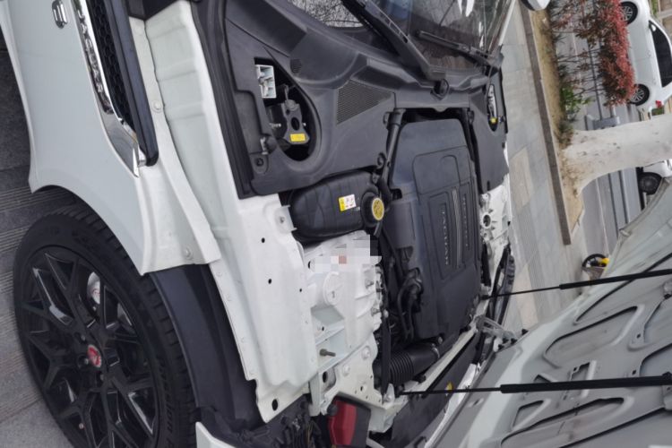Used Jaguar F-TYPE 2018 3.0 SC Hardtop Version Engine Bay Right