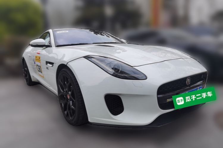 Used Jaguar F-TYPE 2018 3.0 SC Hardtop Version Front Right 45 Deg