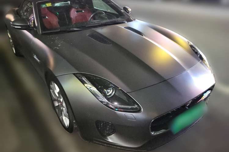 Used Jaguar F-TYPE 2019 3.0 SC Convertible Edition Front Right 45 Deg