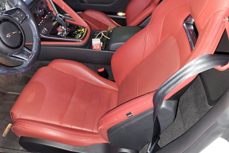 Used Jaguar F-TYPE 2019 3.0 SC Convertible Edition Left Rear Seat