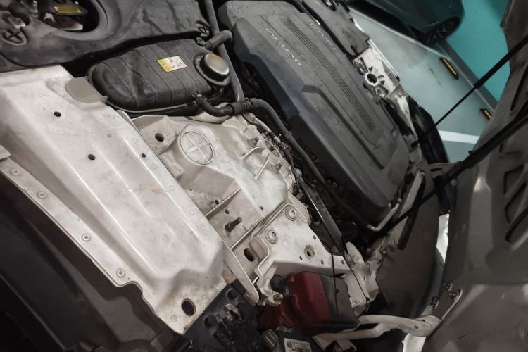 Used Jaguar F-TYPE 2019 2.0T Hardtop Version Engine Bay