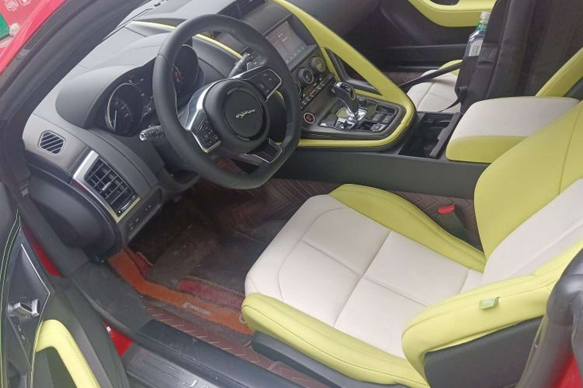 Used Jaguar F-TYPE 2019 3.0 SC Hardtop Version Left Front Seat