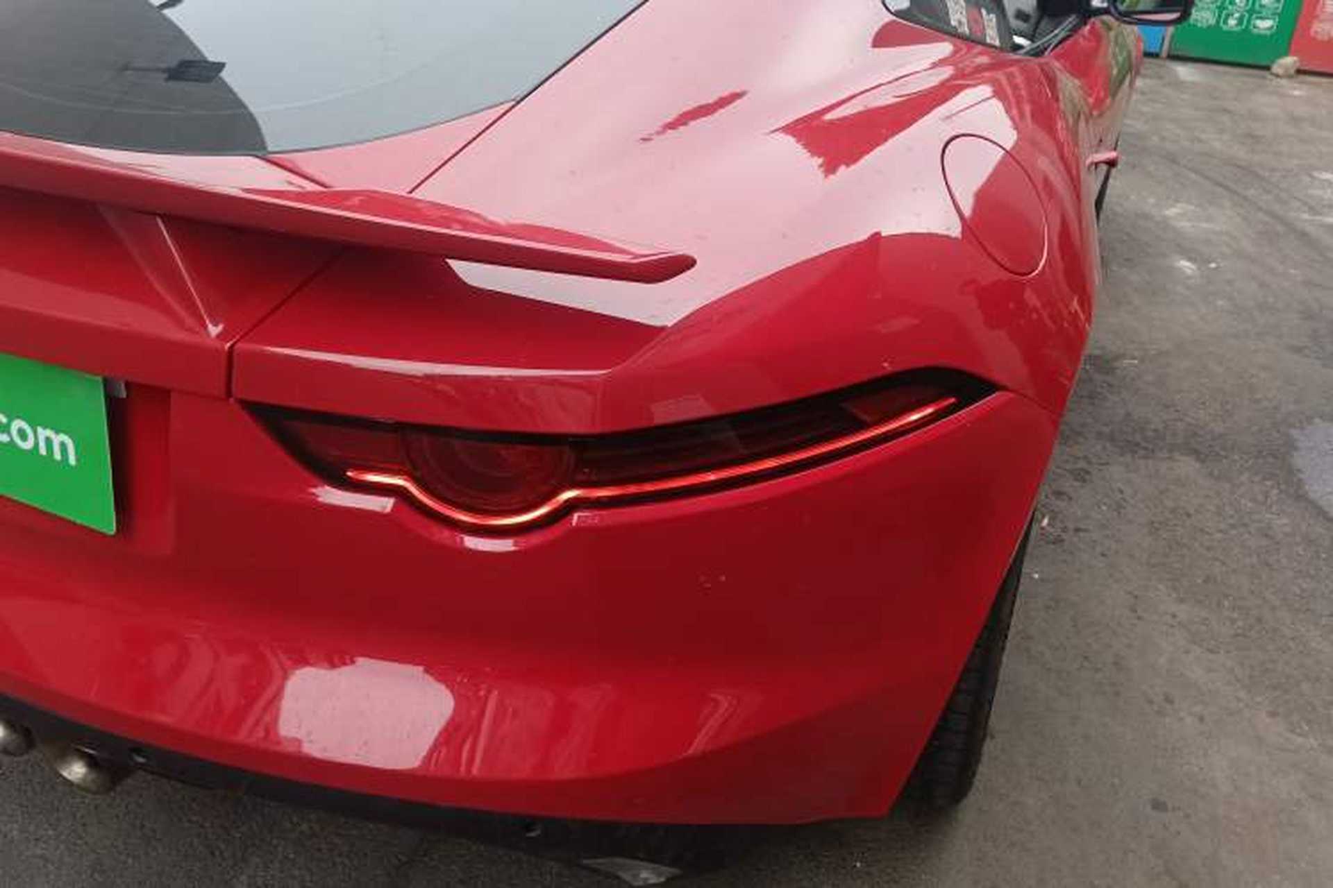 Used Jaguar F-TYPE 2019 3.0 SC Hardtop Version Right Rear Taillight