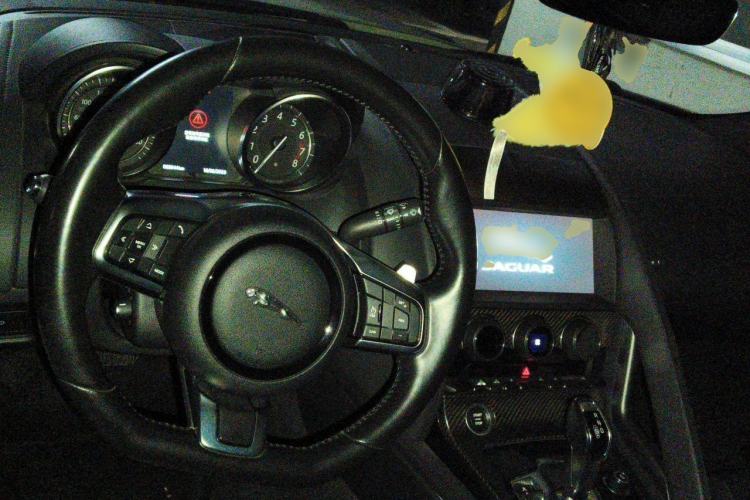 Used Jaguar F-TYPE 2019 2.0T Hardtop Version Center Console