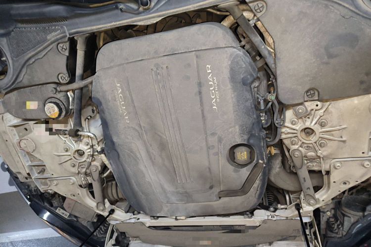Used Jaguar F-TYPE 2019 2.0T Hardtop Version Engine Bay