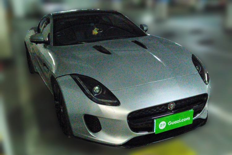 Used Jaguar F-TYPE 2019 2.0T Hardtop Version Front Right 45 Deg