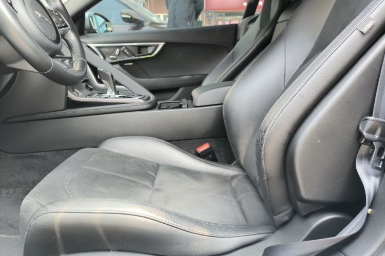 Used Jaguar F-TYPE 2019 2.0T Hardtop Version Left Front Seat
