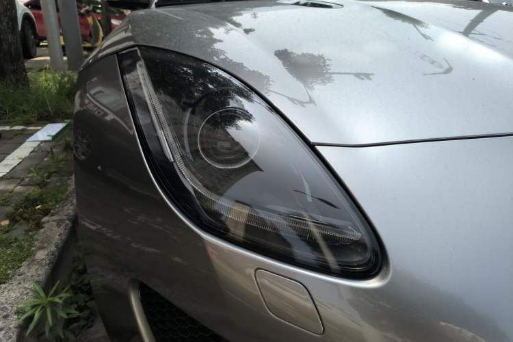 Used Jaguar F-TYPE 2019 2.0T Hardtop Version Right Front Headlight