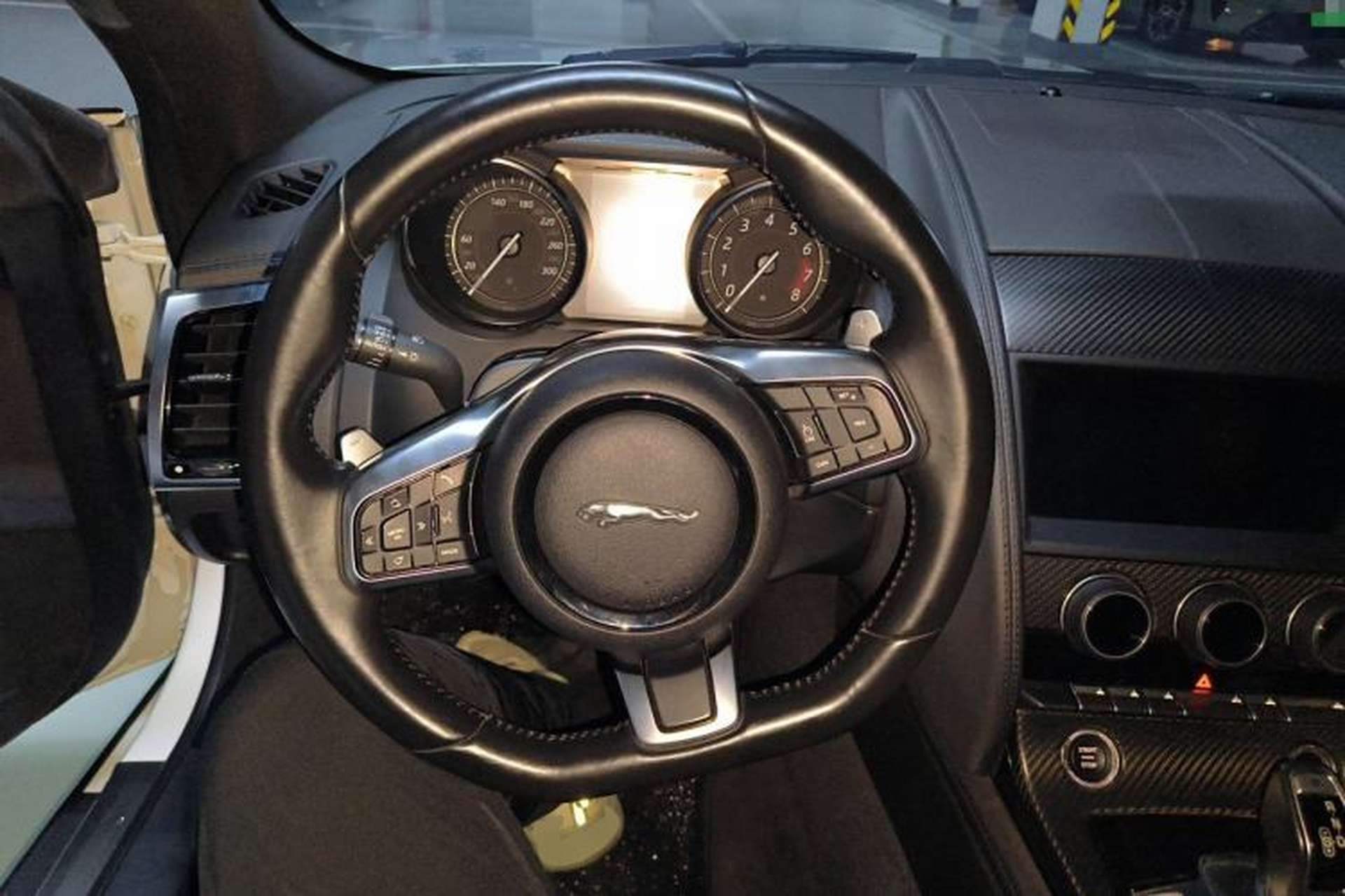 Used Jaguar F-TYPE 2019 2.0T Hardtop Version Steering Wheel