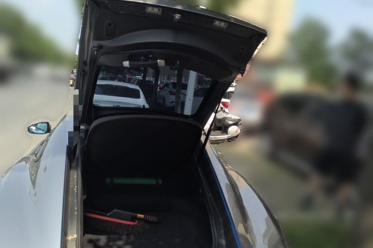 Used Jaguar F-TYPE 2019 2.0T Hardtop Version Trunk