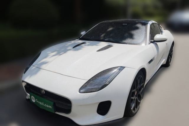Ojetý Jaguar F-TYPE 2019 2.0T Hardtop Version