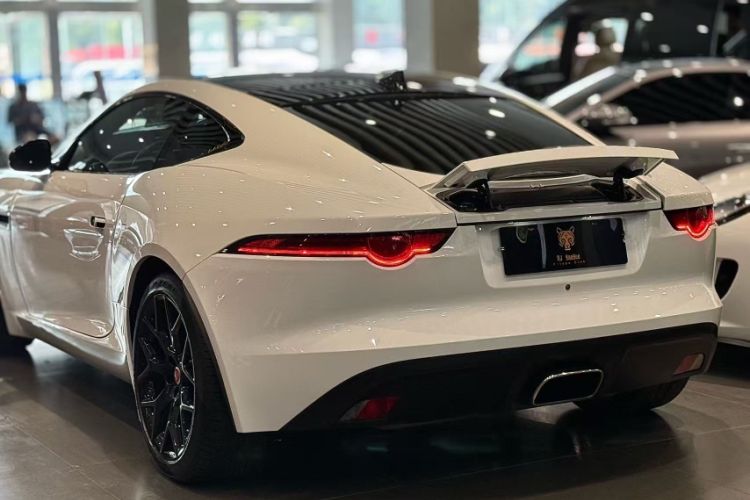 Used Jaguar F-TYPE 2019 2.0T Hardtop Version Exterior 1
