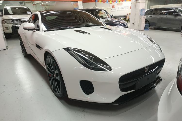 Used Jaguar F-TYPE 2019 2.0T Hardtop Version Exterior 2