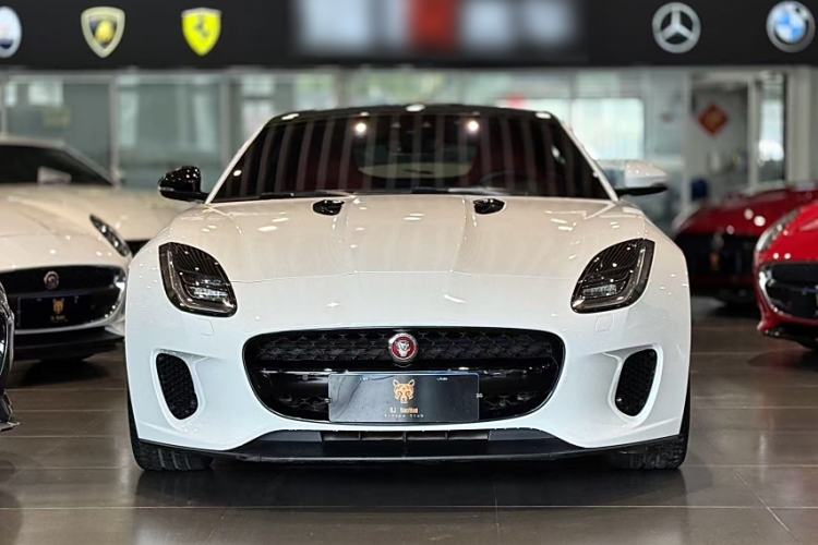 Used Jaguar F-TYPE 2019 2.0T Hardtop Version Exterior 3