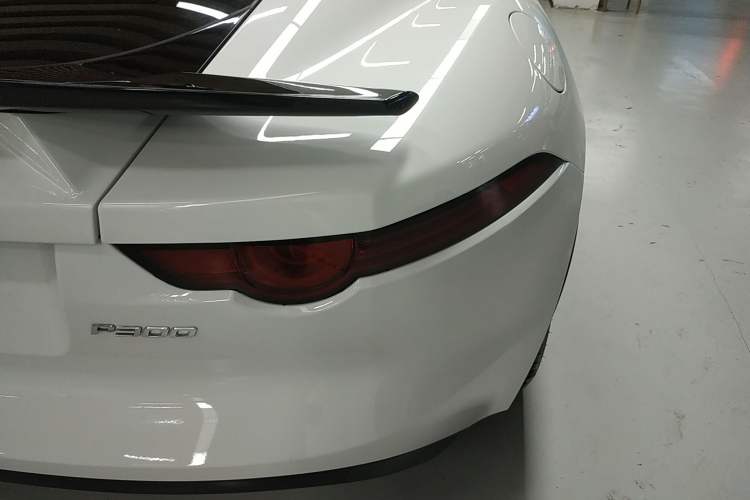 Used Jaguar F-TYPE 2019 2.0T Hardtop Version Exterior 6