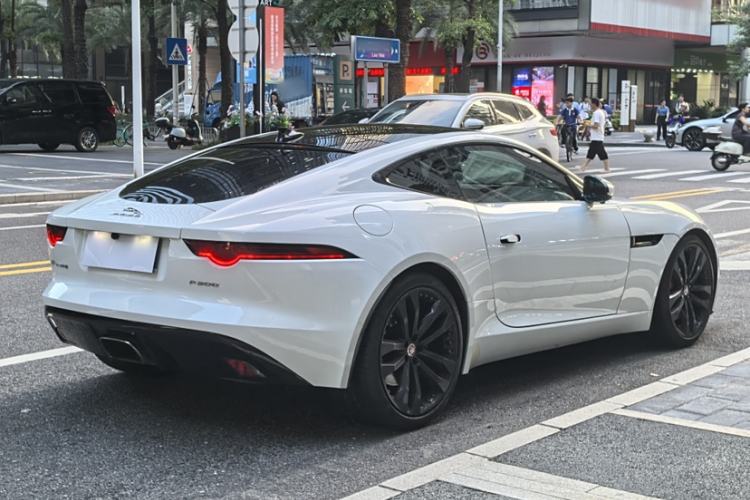 Used Jaguar F-TYPE 2019 2.0T Hardtop Version Exterior 7