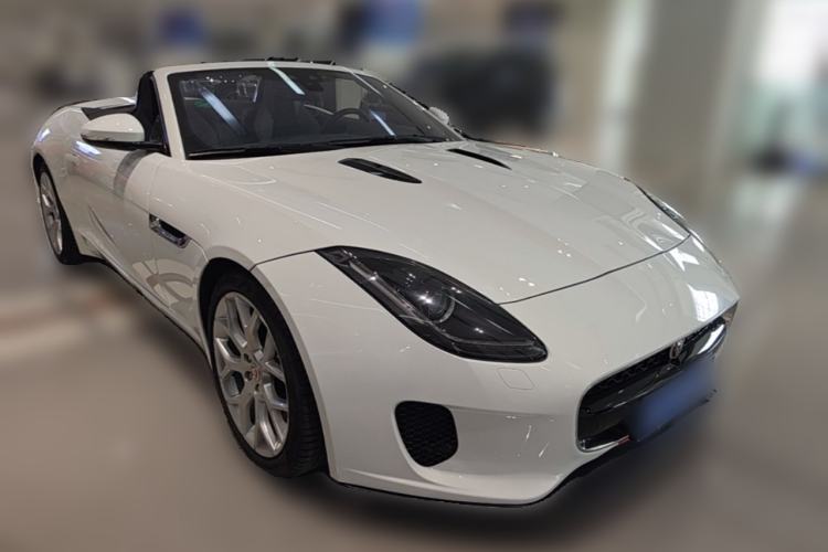 Used Jaguar F-TYPE 2019 2.0T Convertible Edition Front Right 45 Deg